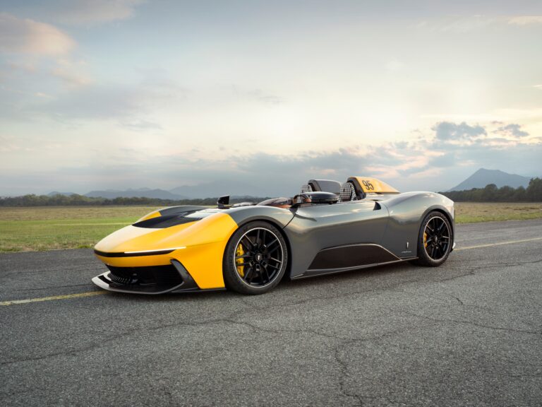B95:'s Werelds eerste elektrische hyper Barchetta is eerste coachbuilt auto door Automobili Pininfarina
